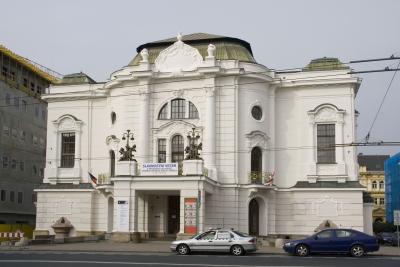 Budova steckho divadla 100 let po svm oteven